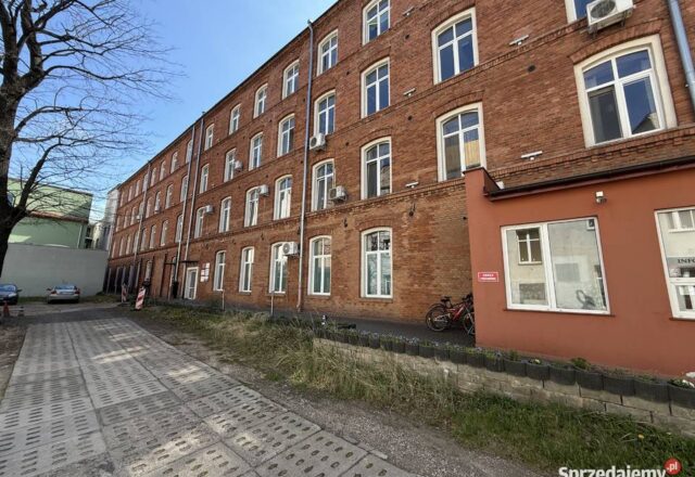 Kawalerka w samym sercu Łodzi, przy ul. Gdańskiej.Monitoring, ochrona
