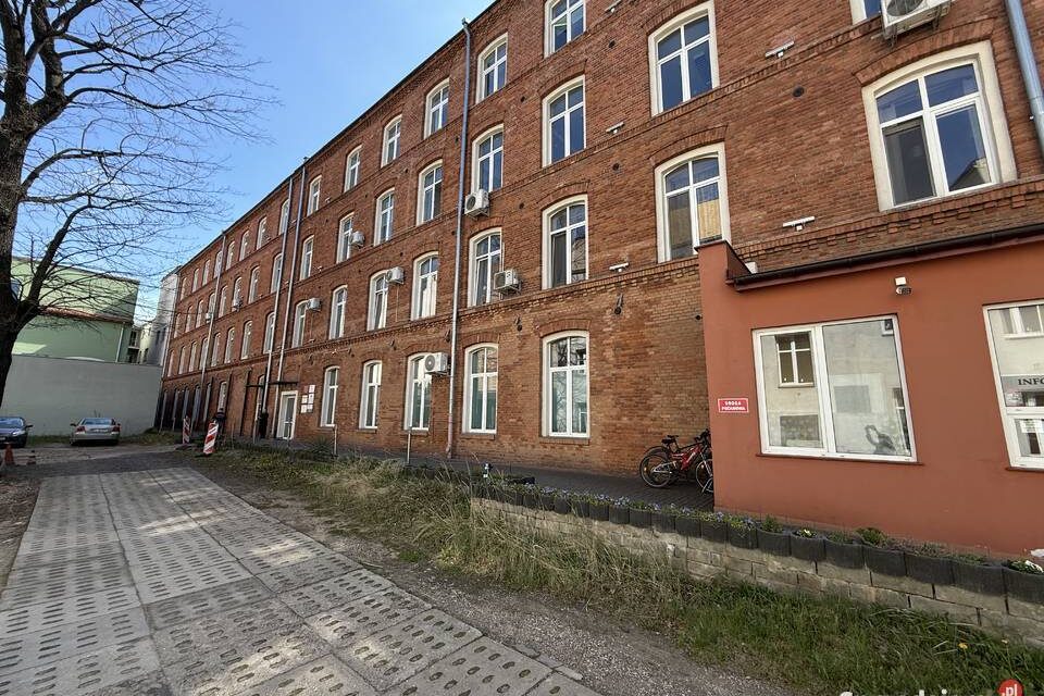 Kawalerka w samym sercu Łodzi, przy ul. Gdańskiej.Monitoring, ochrona